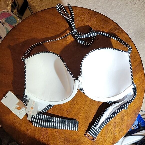 BRAND NEW SHADE&SHORE BLACK & WHITE STRIPE BIKINI TOP - Picture 9 of 11